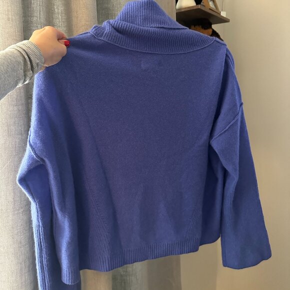 Pilcro Cashmere Wide-Sleeve Scrunched Turtleneck Sweater - Picture 4 of 6